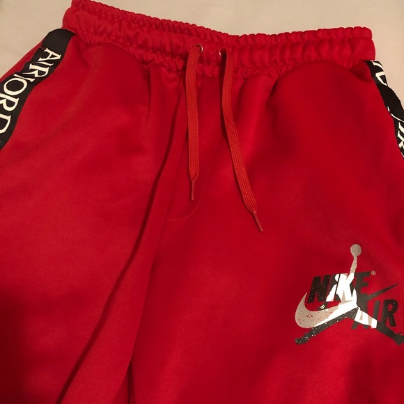 Nike/Jordan joggers - Picture 3 of 3